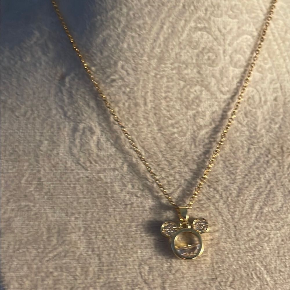 Charming Gold Mouse Pendant Necklace